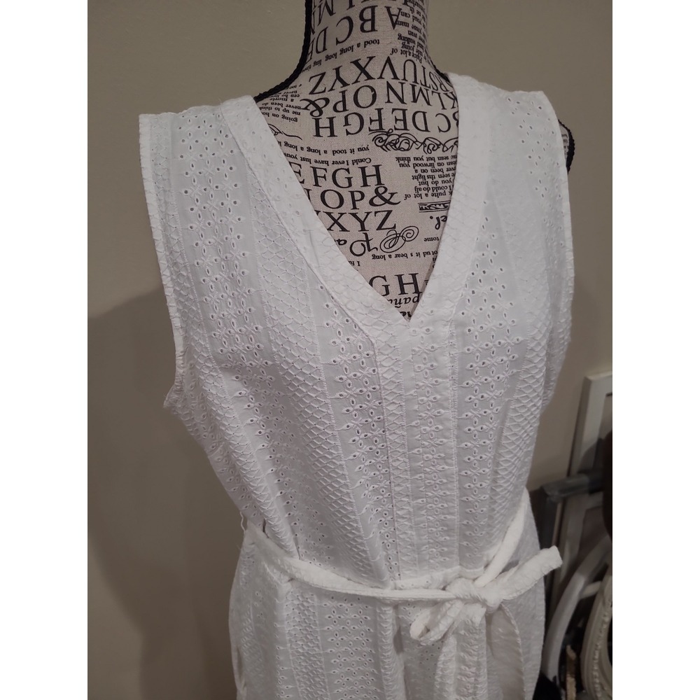 Liz Claiborne White Eyelet belted Shift dress Women SZ L pockets Beachy Vacation - Picture 3 of 12